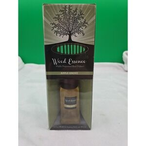 Wood Essence Highly Fragranced Reed Diffuser "Apple Grove"